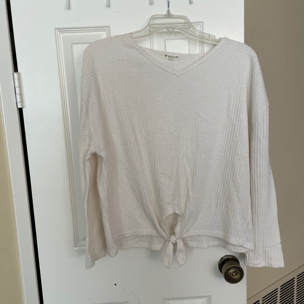 Girls creme colored sweater